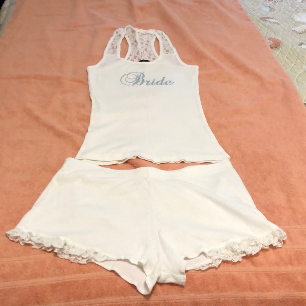 EUC Bride Shorty set. Size L By Rampage